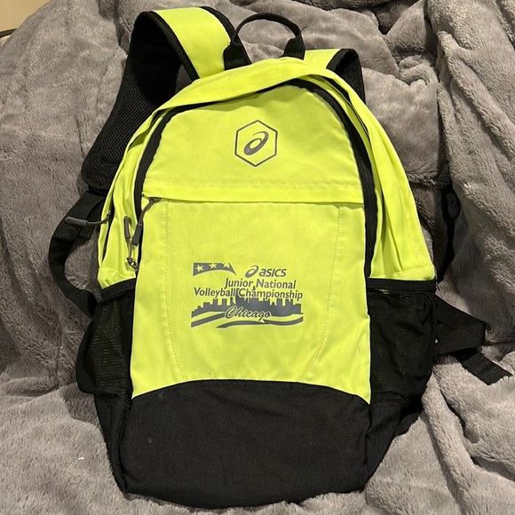 Handbags - EUC ASICS Junior National Volleyball Championship Yellow backpack Chicago